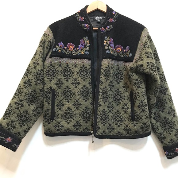 🌟Vintage 80’s/90’s Icelandic Design Floral Wool Coat (M) - Picture 2 of 10